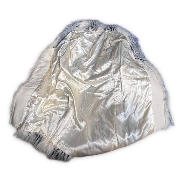 Vintage Donnybrook Faux Fur Long Coat White Gray Striped Plush Elegant Evening - Picture 9 of 12